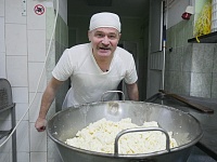 Как в Тюмени варят сыр: испытано на себе