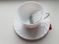 Правила этикета: как правильно пить чай с чайным пакетиком