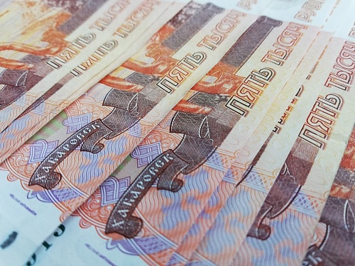 Мошенник выманил у тюменца миллион рублей, представившись сотрудником ФСБ
