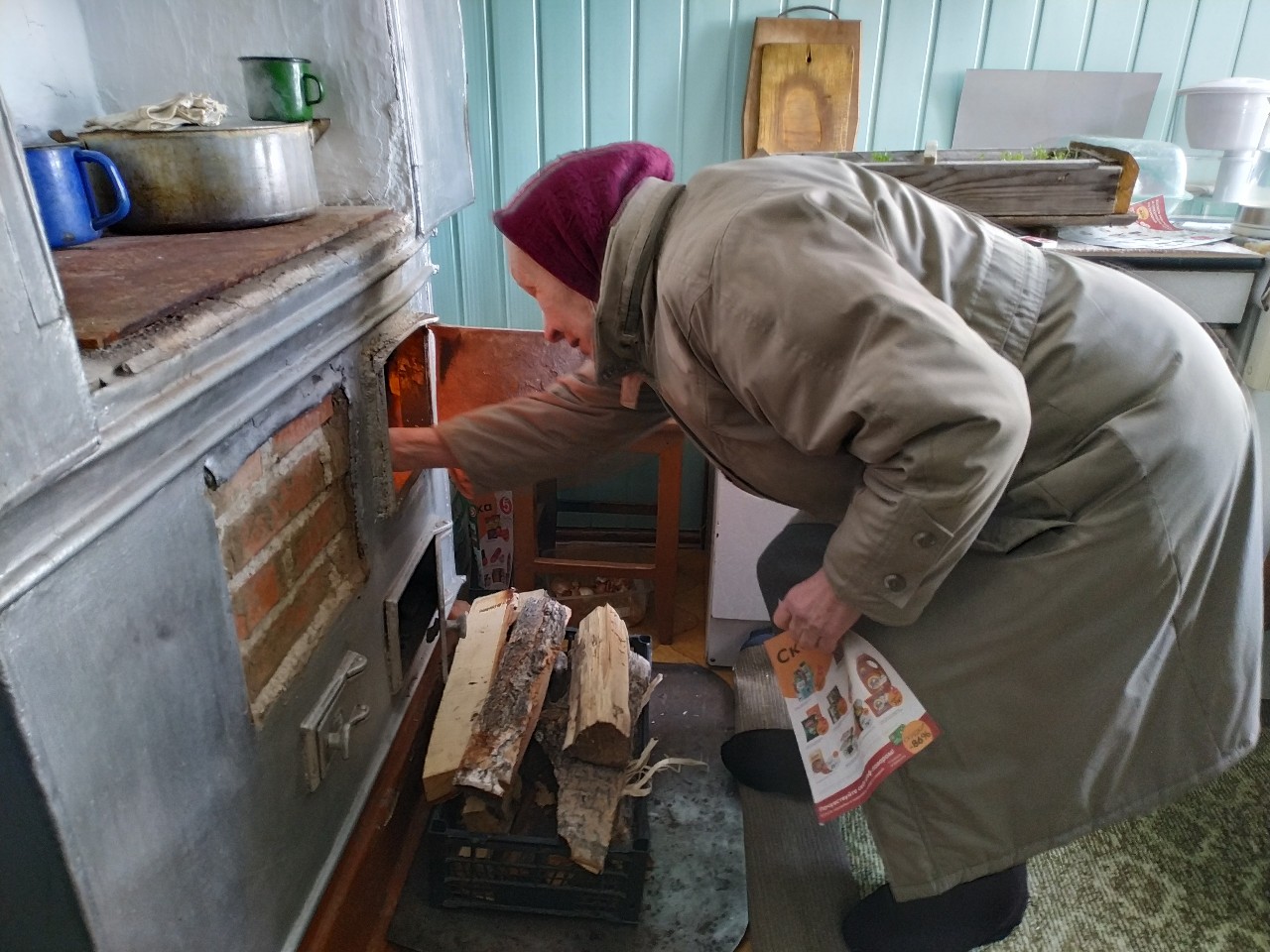 В квартирах дома на Магаданской в Тюмени пенсионерки не снимают валенки |  Вслух.ru