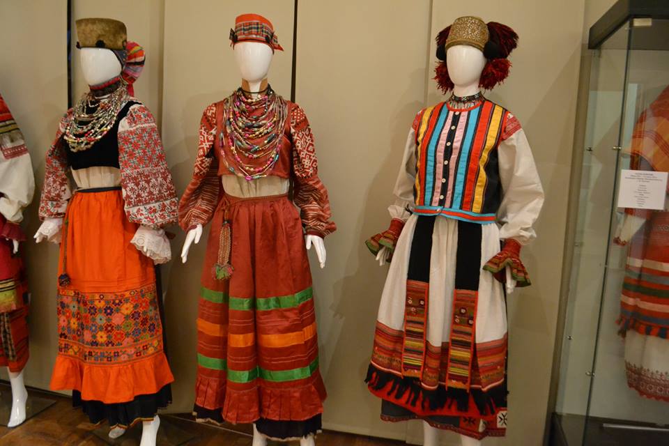 Национальный костюм в россии