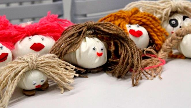 Справиться со страхом в больнице маленьким ямальцам помогает домовенок Кузя