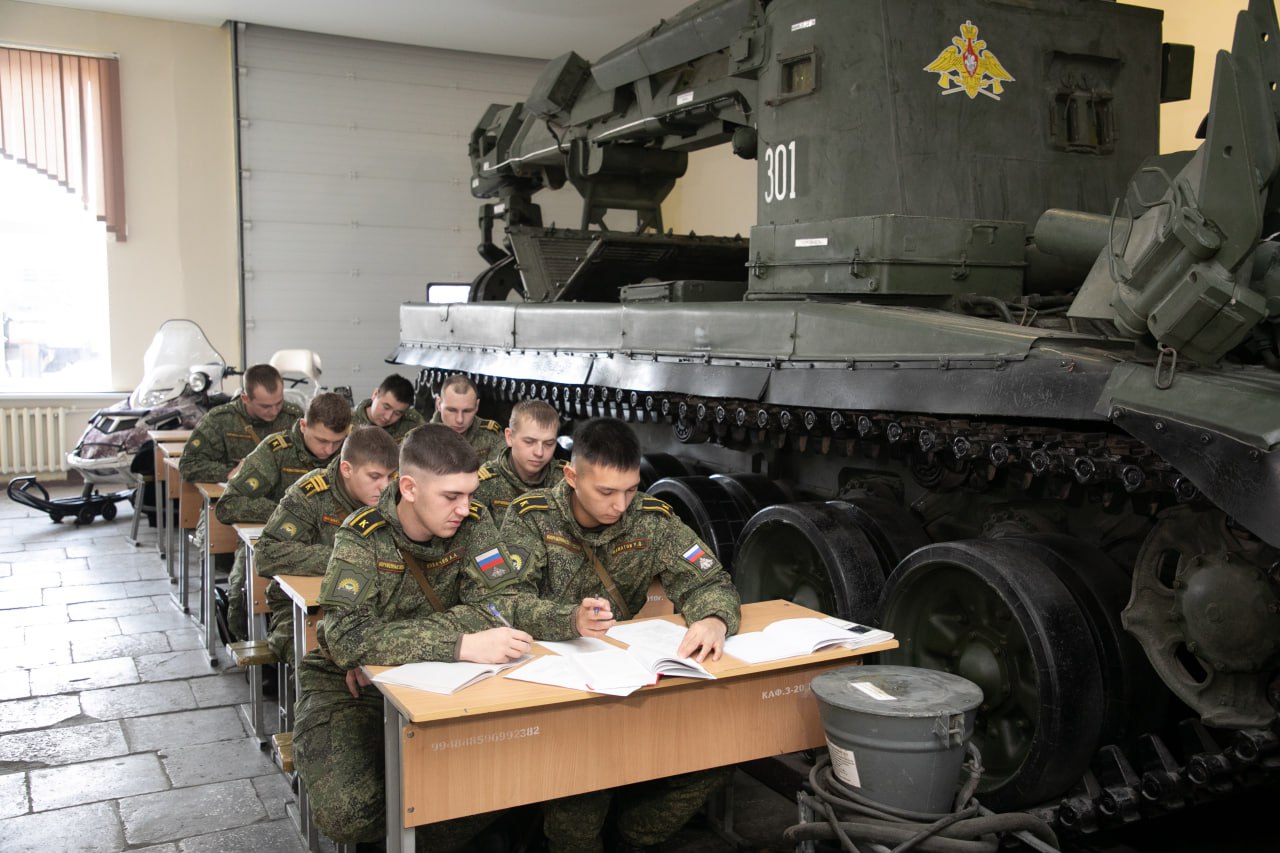 С днём инженерных войск — картинки, прикольные поздравления на 21 января 2024