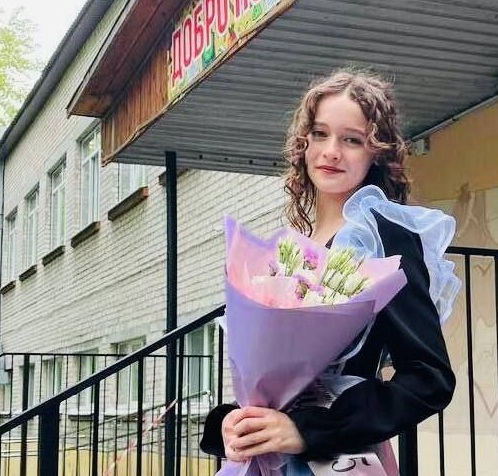 Александр Моор: Выпускница тюменской школы набрала максимум по русскому языку и по химии