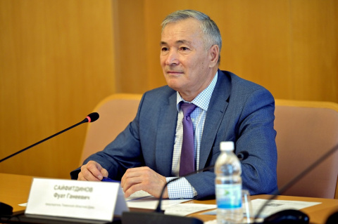 Председатель Тюменской облдумы Фуат Сайфитдинов вошел в топ-20 спикеров в российском медиарейтинге