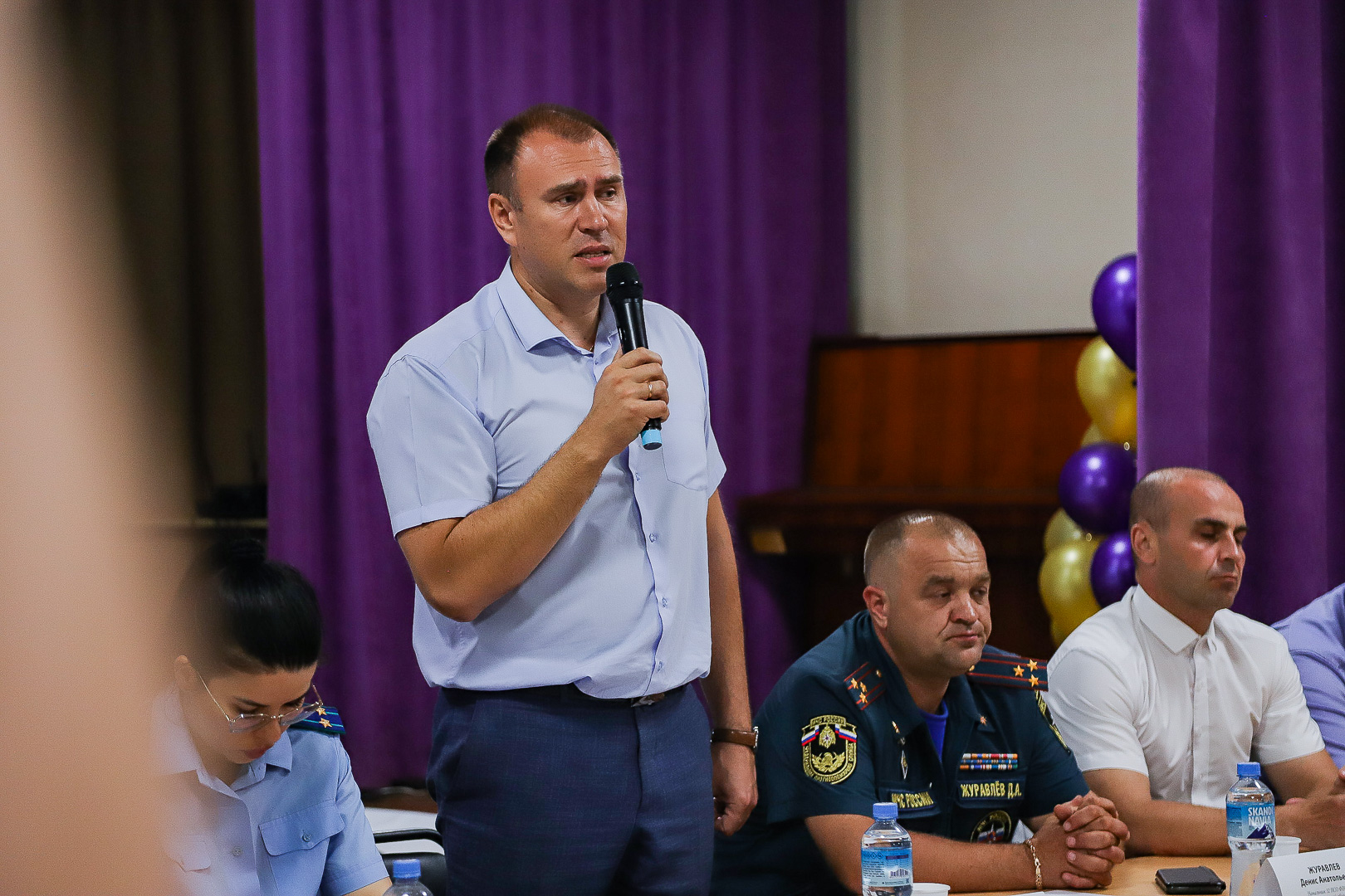 Жильцы дома на ул. Луначарского попросили вернуть им плоскую крышу |  Вслух.ru