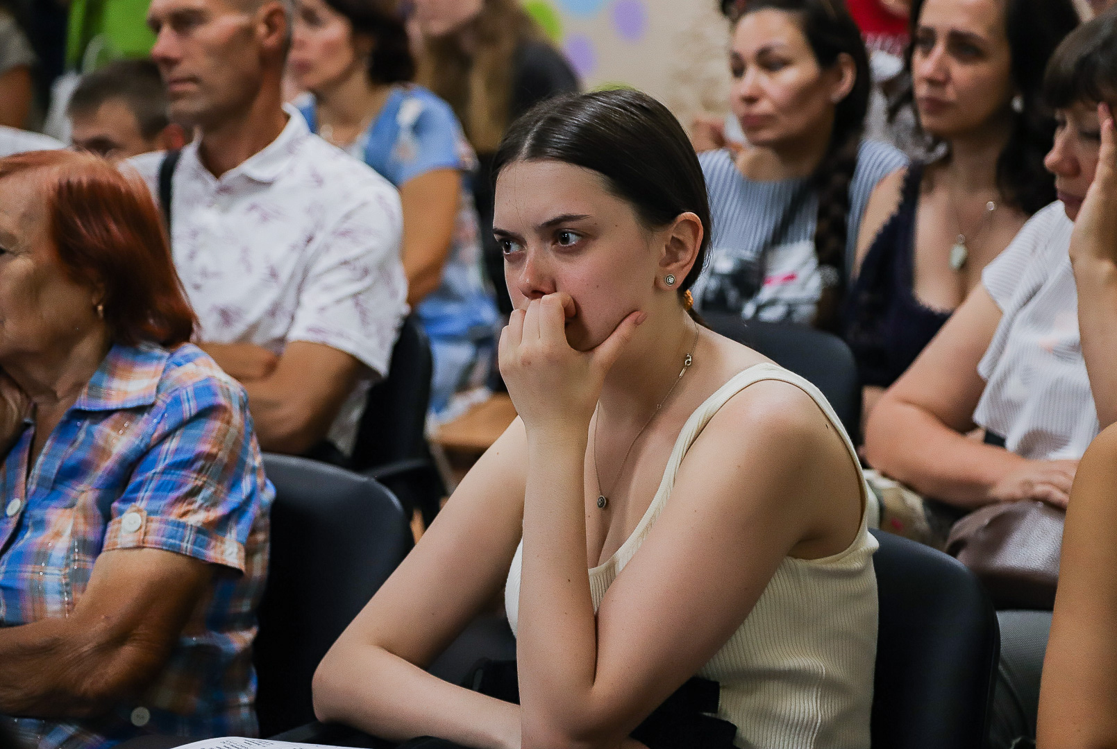 Жильцы дома на ул. Луначарского попросили вернуть им плоскую крышу |  Вслух.ru