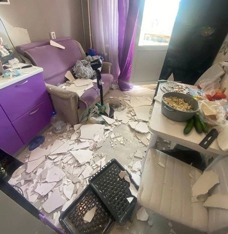 Обрушение потолка в тюменской квартире заинтересовало главу СК РФ и прокурора