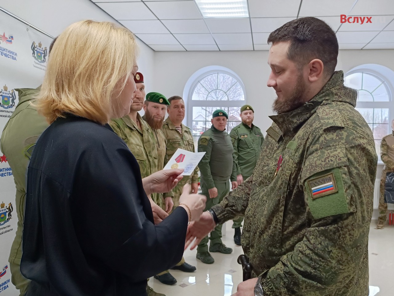 Тюменским участникам СВО вручили первые медали 