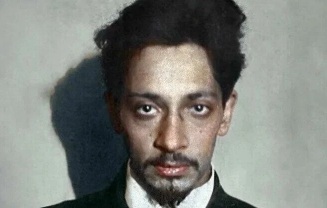 Нежный отец и кровавый президент: какие еще контрасты предъявит нам улица Свердлова в Тюмени