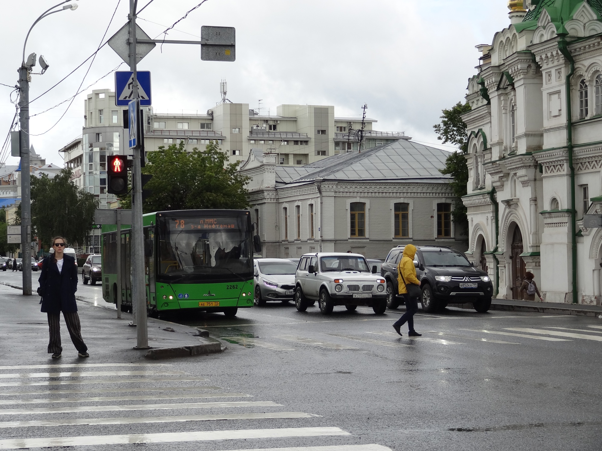 Владимир Якушев поздравил работников и ветеранов автомобильного транспорта  с профессиональным праздником | Вслух.ru