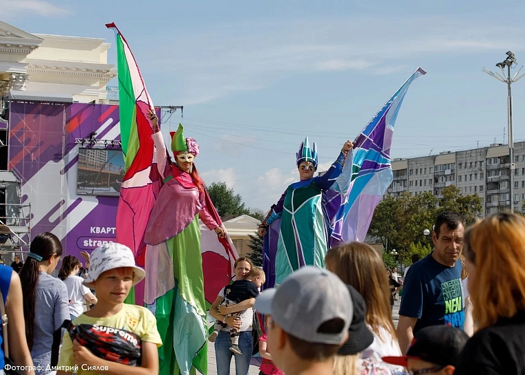 Праздник колокольного звона, кубинские танцы, концерт «Любэ». Афиша на День города