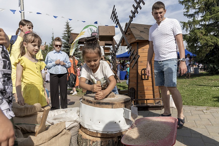 Праздник колокольного звона, кубинские танцы, концерт «Любэ». Афиша на День города
