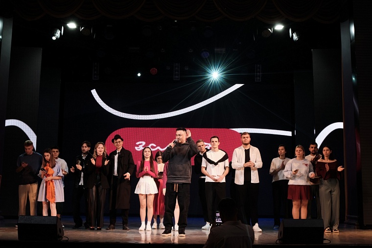 Афиша на 5-6 апреля в Тюмени: Татьяна Буланова, Диана Анкудинова и КВН