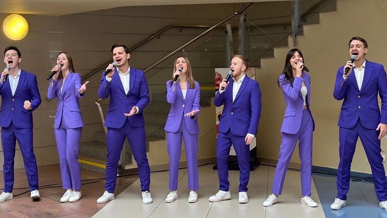 Афиша на 31 августа и 1 сентября в Тюмени: поэзия, лошади и встреча учебного года