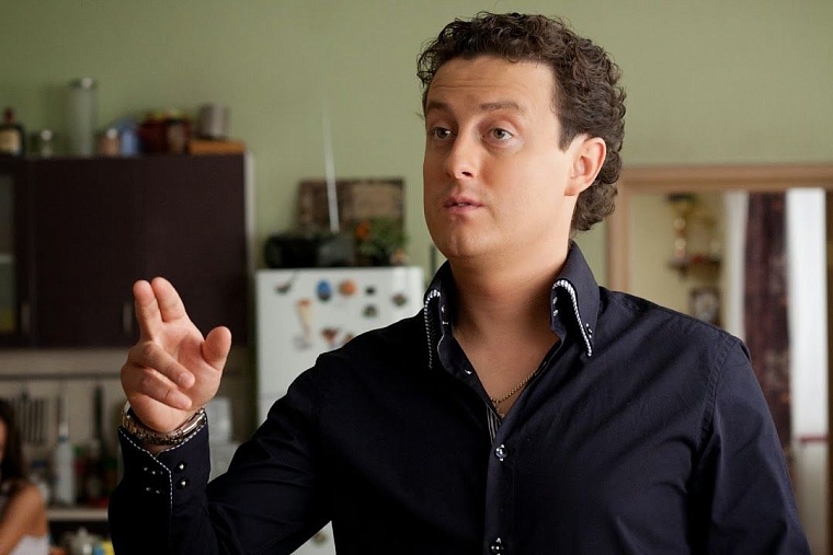 Сериал на ТНТ «Универ. Новая общага»: с днем слепого Валентина!