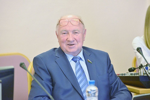 Николай Барышников:  Самое большое за депутатский срок – 48 человек в день приема