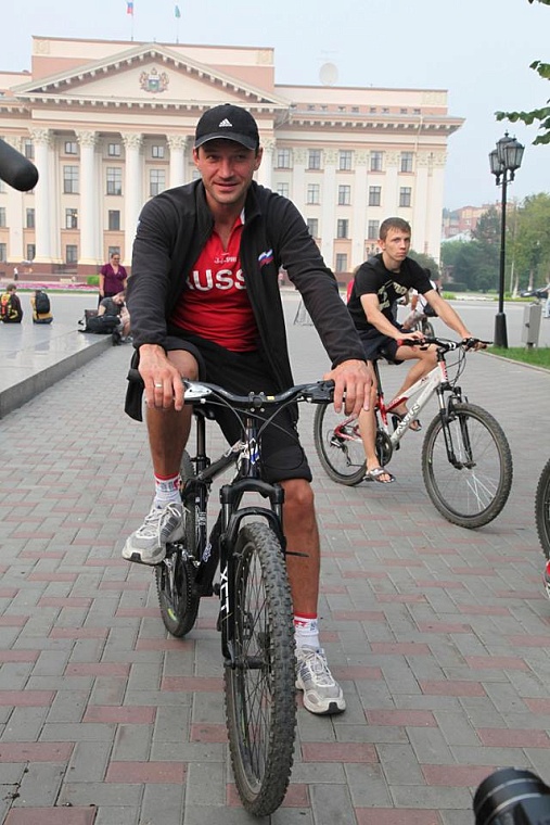 Евгений Макаренко: Жизнь интересна тем, что нельзя вернуться в прошлое