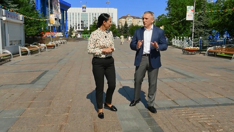 Александр Моор: Если увидите, что меня поразила бацилла бюрократа, дайте знать