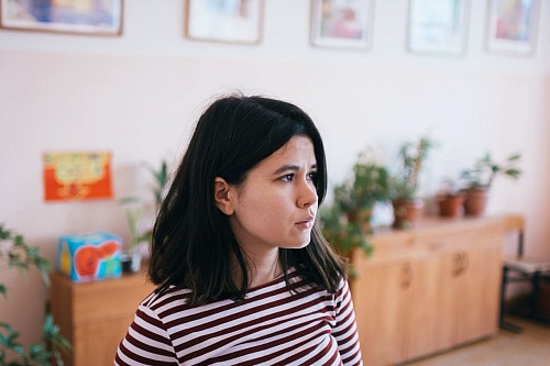 «Вышла на улицу и заплакала». Тюменка рассказала, как работала учителем в провинции