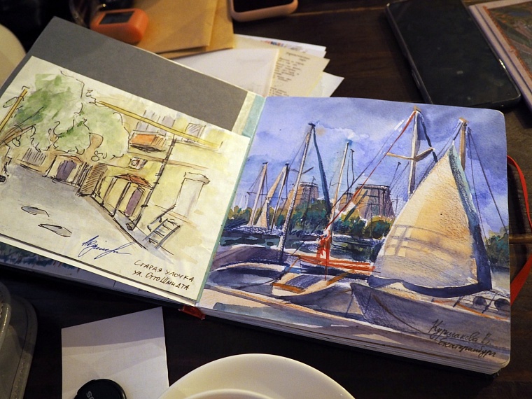 Странствующий скетчбук: как любители рисования заново открывают города России