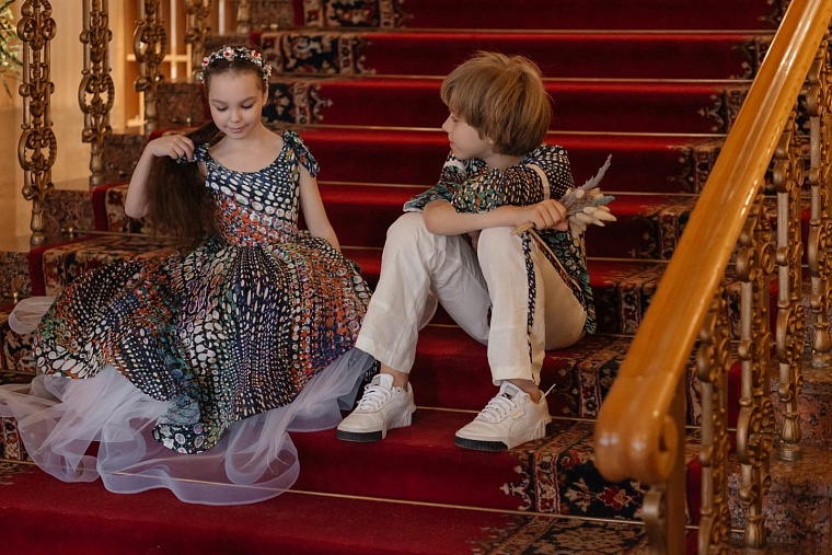 Дизайнер в девять лет: тюменка Амелия Бебекина готовит третью коллекцию одежды