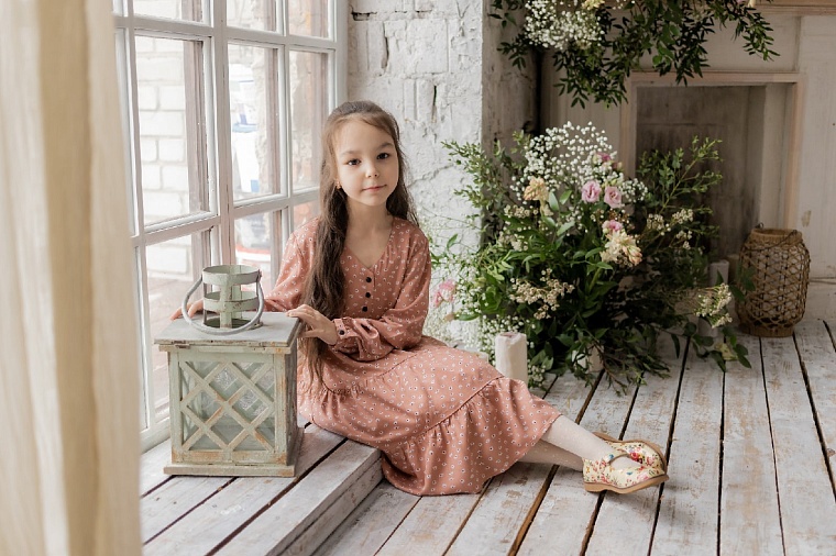 Дизайнер в девять лет: тюменка Амелия Бебекина готовит третью коллекцию одежды