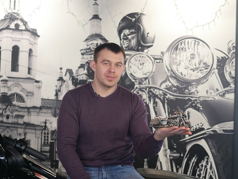 Ни чертежей, ни эскизов: как тюменский сварщик создает мотошедевры