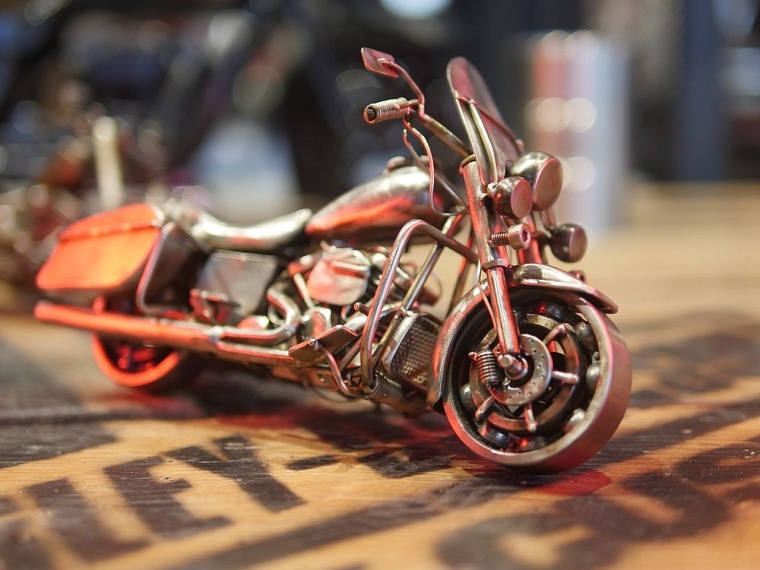 Ни чертежей, ни эскизов: как тюменский сварщик создает мотошедевры