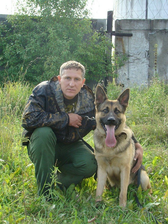 Кинолог Александр Кротов: Держите ее на поводке