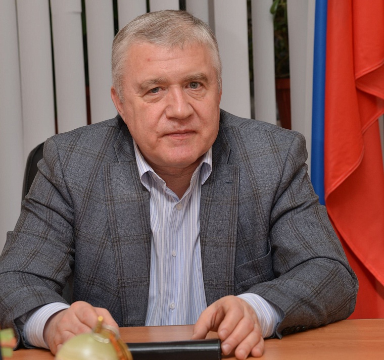 Сергей Ефимов: Областной закон о патриотическом воспитании – лучший в стране