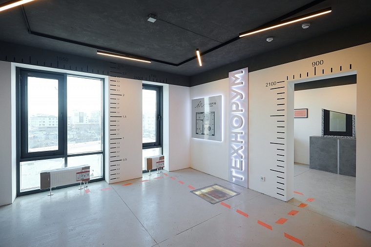 С материалами и конструкциями, применяемыми при строительстве квартала, клиенты могут ознакомиться в техноруме. 