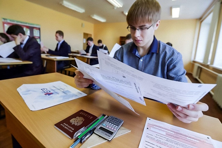 Шпаргалки писать можно, но брать их на ЕГЭ – нельзя