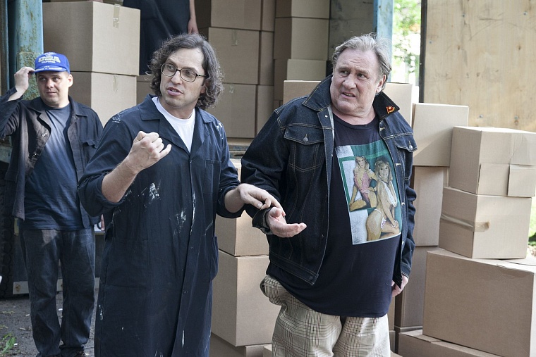 Первый в мире сериал с Жераром Депардье: новый сезон «Зайцев +1» на ТНТ