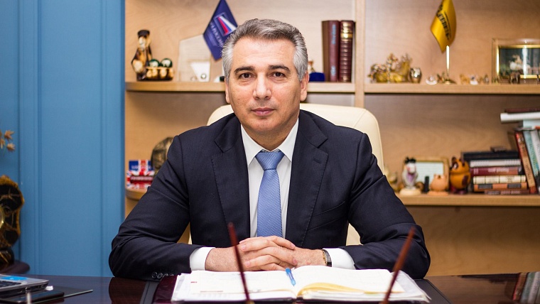 Эдуард Омаров: Политика сама пришла ко мне