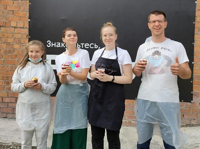 Бизнес на палочке: как тюменская студентка готовит эскимо