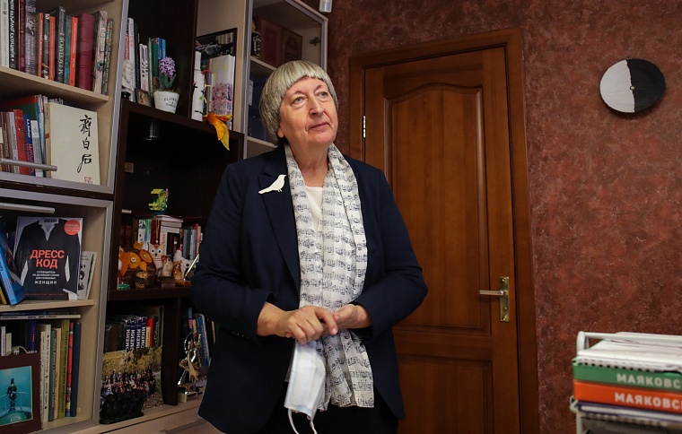 “Не люблю ставить двойки”: народный учитель России о работе в ковидную эпоху, школе мечты и педагогическом счастье