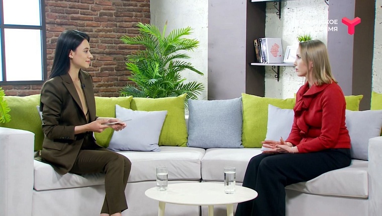 Ведущая "Тюменского времени" была в "Вечернем Урганте" и брала интервью у Тины Канделаки