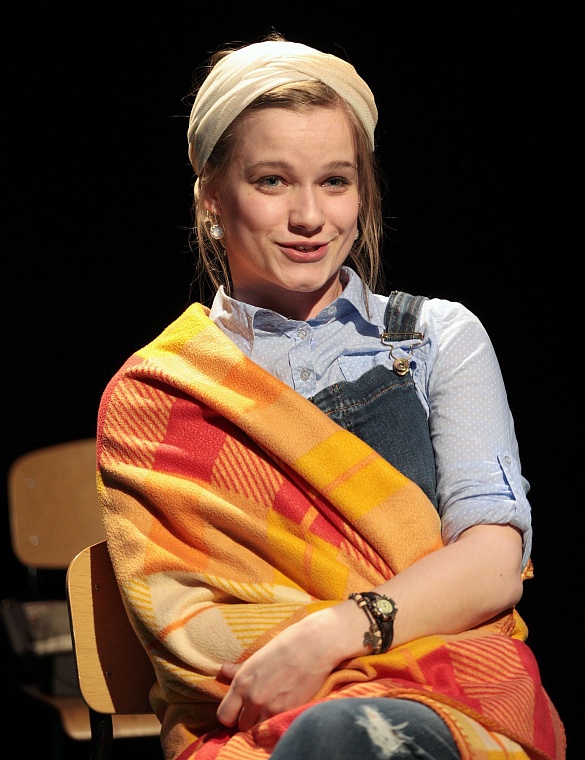 Педагог Елена Орлова: Актеров разобрали, как горячие пирожки