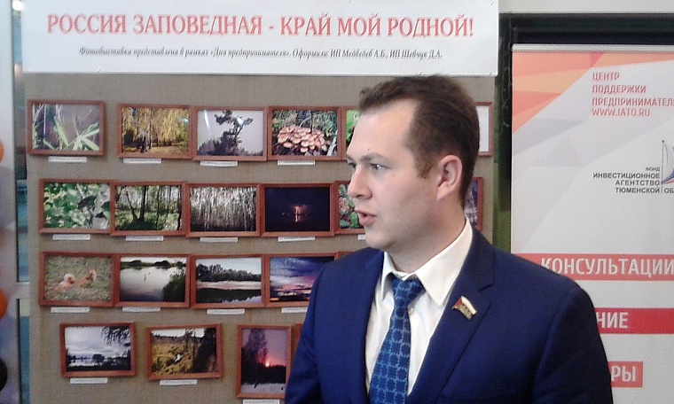 Индейка рубль бережет