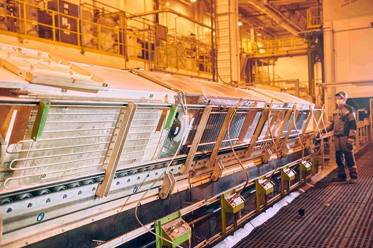 Жители 145 городов России сдали на переплавку 17 тыс. старых телефонов