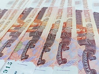 Каким специалистам в Тюменской области платят больше 100 и даже 200 тысяч рублей в месяц