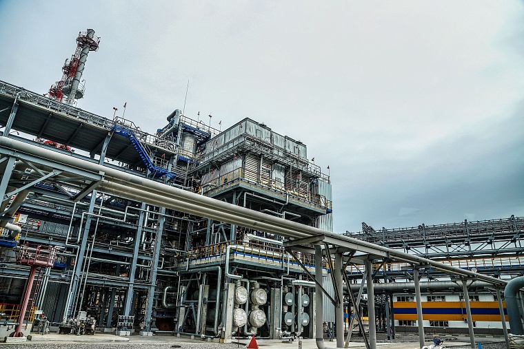 Антипинский НПЗ метит в лидеры рынка через 5 лет