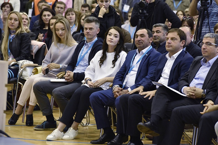 Областное правительство поддержит создание международного бизнес-инкубатора