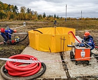 АО «Транснефть – Сибирь» провело учения на заболоченном участке нефтепровода