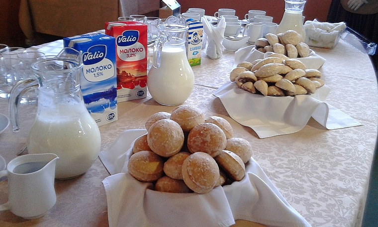 Предприниматель из Ишима угостил губернатора пряниками собственного производства