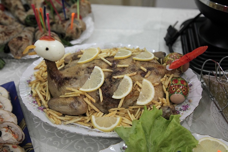 На тюменской выставке «Золотая осень» посчитали цыплят