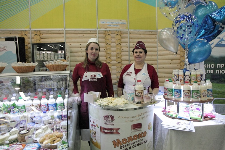 На тюменской выставке «Золотая осень» посчитали цыплят