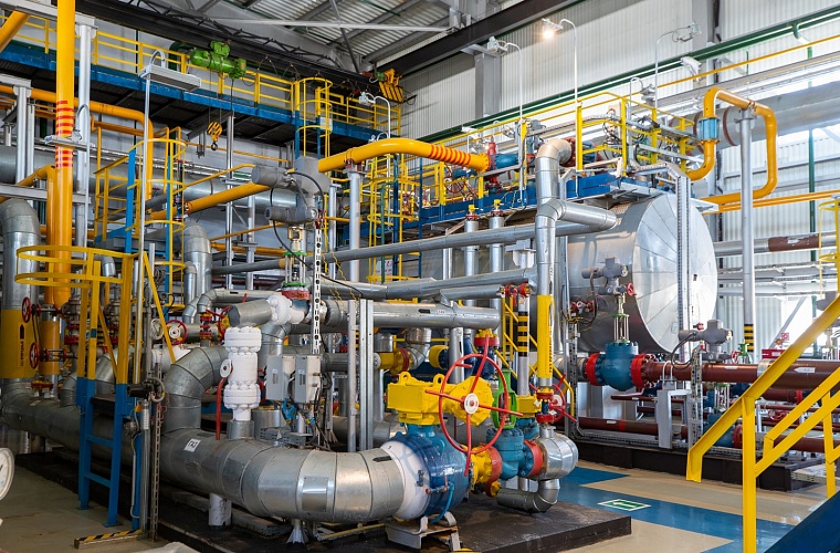Производственные мощности газоконденсатного промысла №22 Газопромыслового управления по разработке ачимовских отложений ООО «Газпром добыча Уренгой».