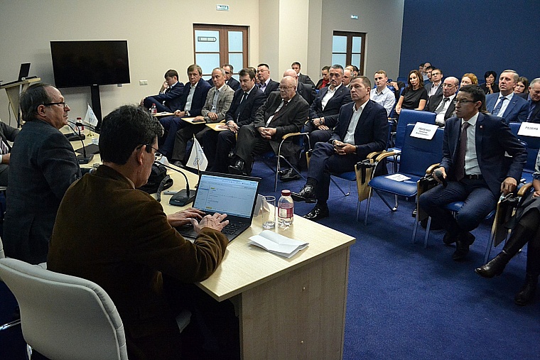 Столыпинский клуб: почему Россия не работает с Китаем?